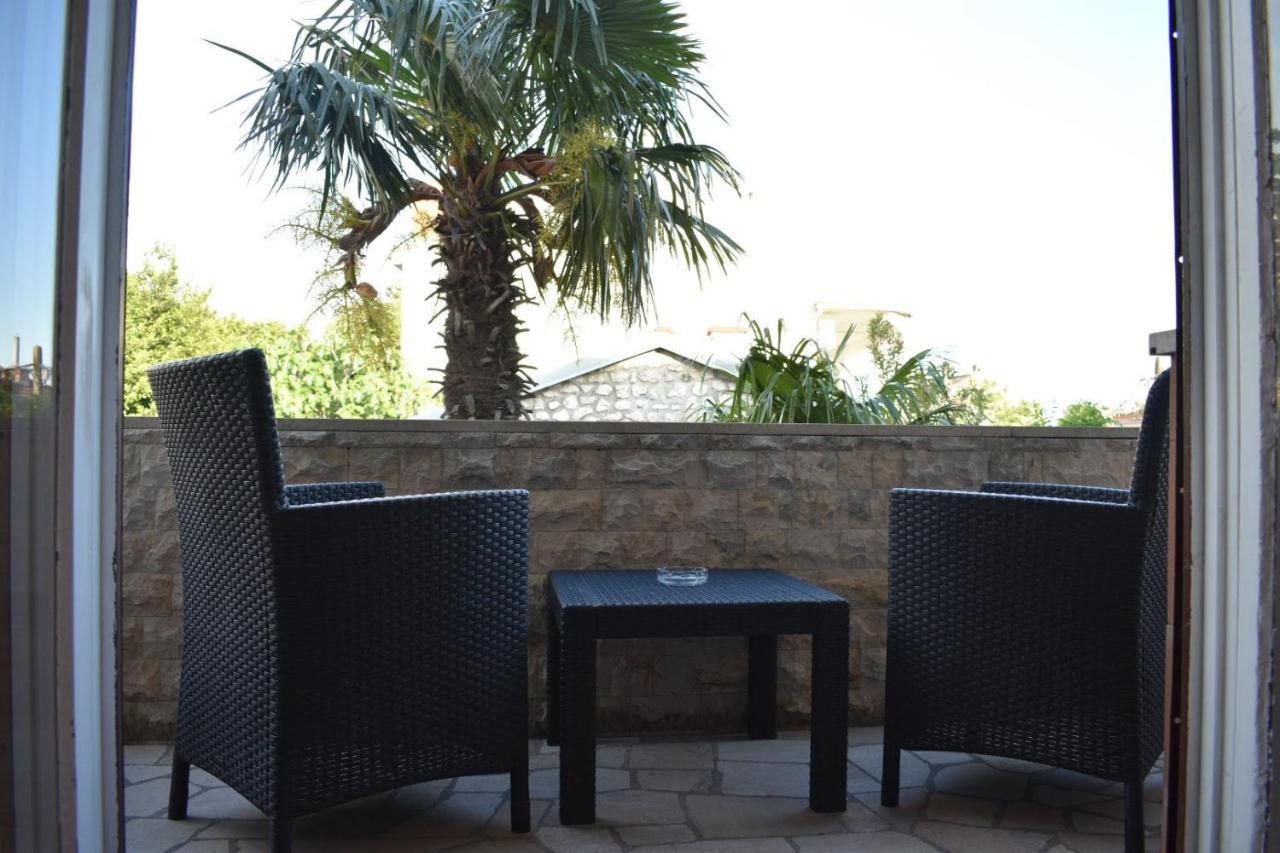 Apartments Crikvenica Megan 2 Exterior foto
